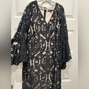 Black & neude dress